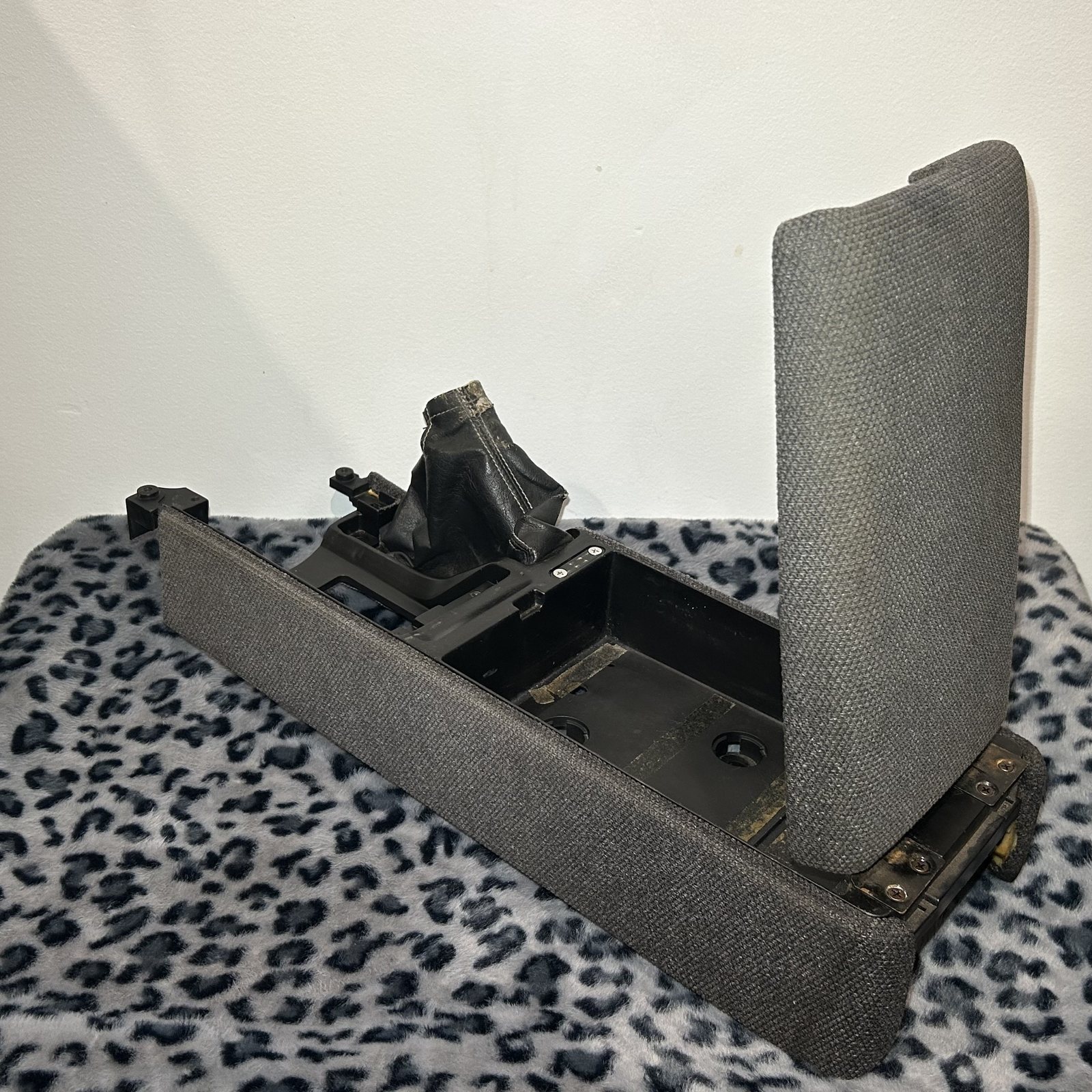 Centre Console & Handbrake Surround - 300ZX Z32