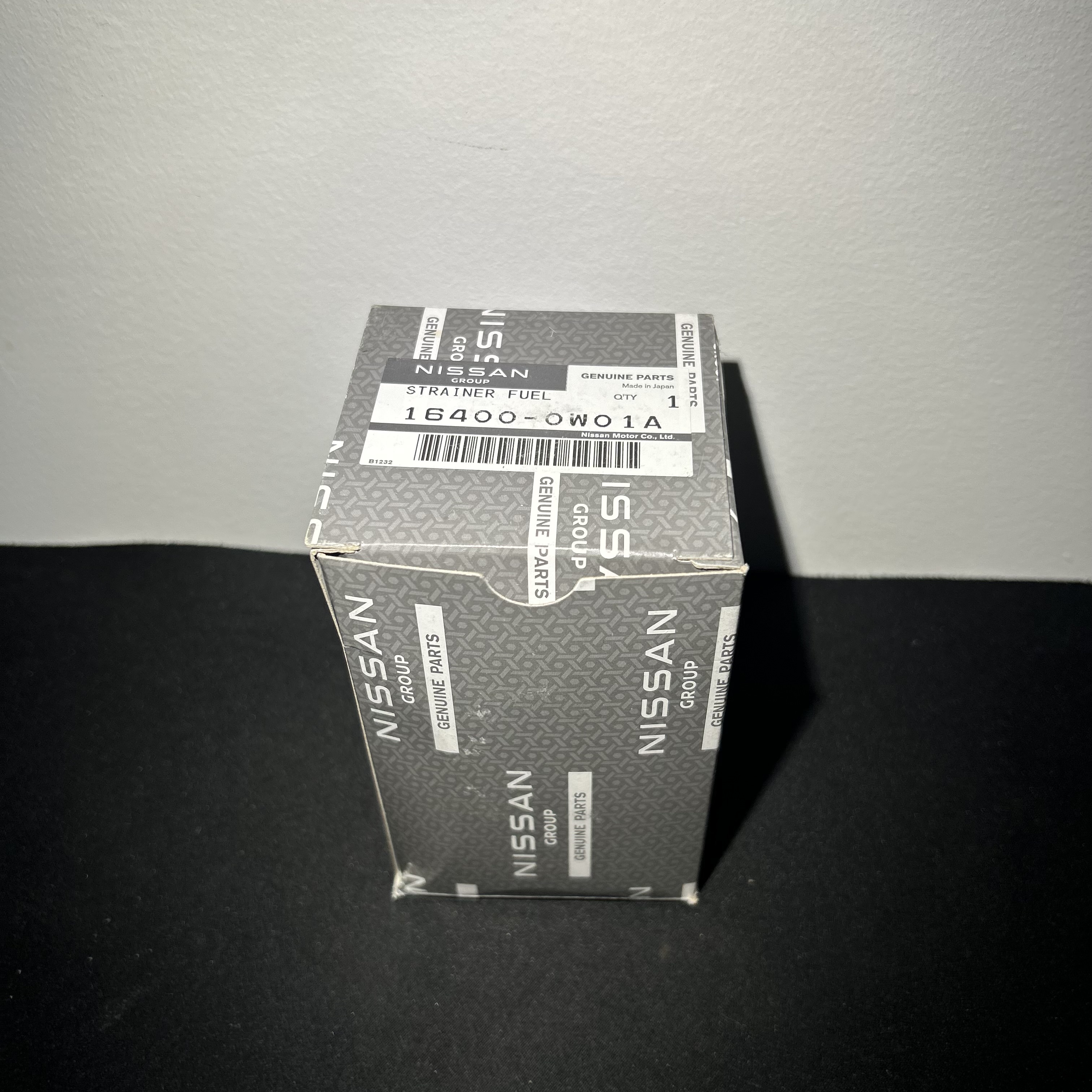Genuine Nissan fuel filter 16400-0W01A
