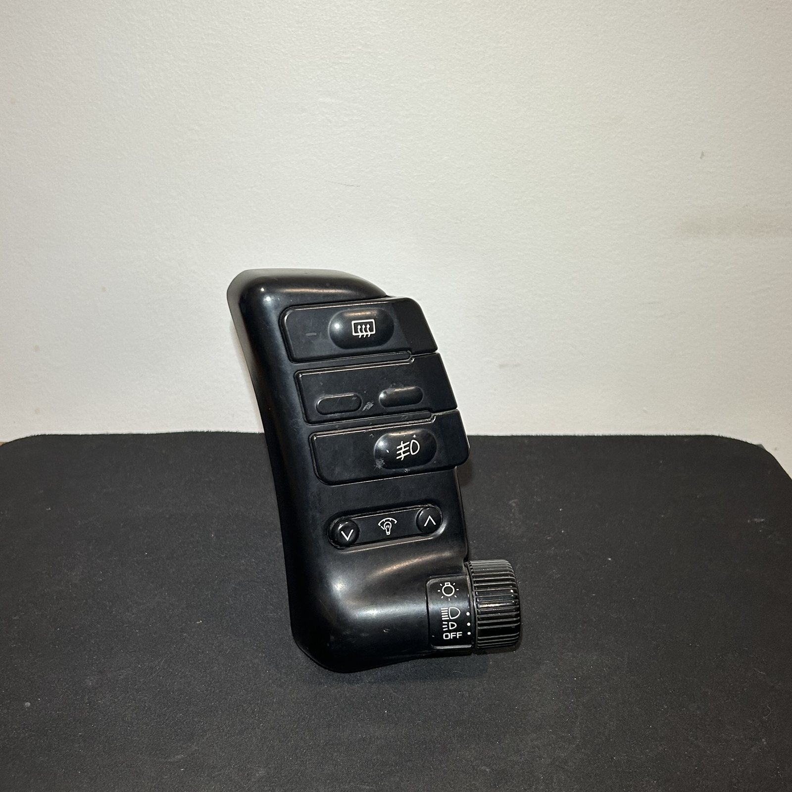 RHS Control Pod - 300ZX Z32 (No Cruise Control)